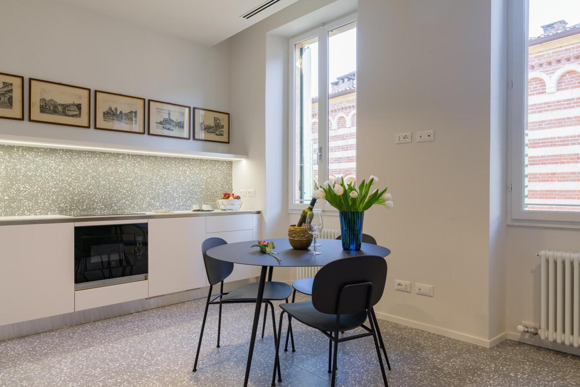 Domus La Scala Apartment Verona Exterior photo